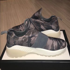 J/slides camp sneakers!